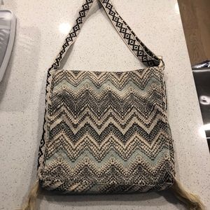 Adjustable boho shoulder bag
